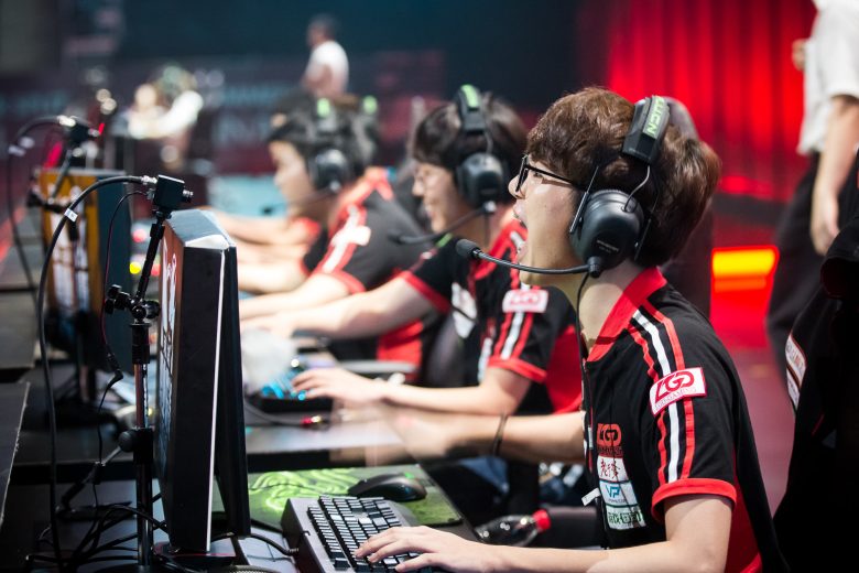 Electronic Sport Atau E-Sport Kompetisi Olahraga Game Online