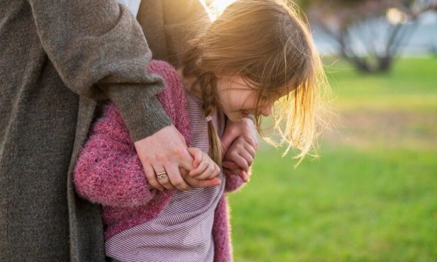 5 Kalimat Penting Untuk Cegah Child Grooming Di Rumah