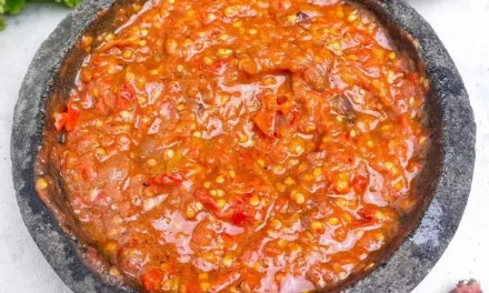 Sambal Khas Nusantara Menggunakan Belacan