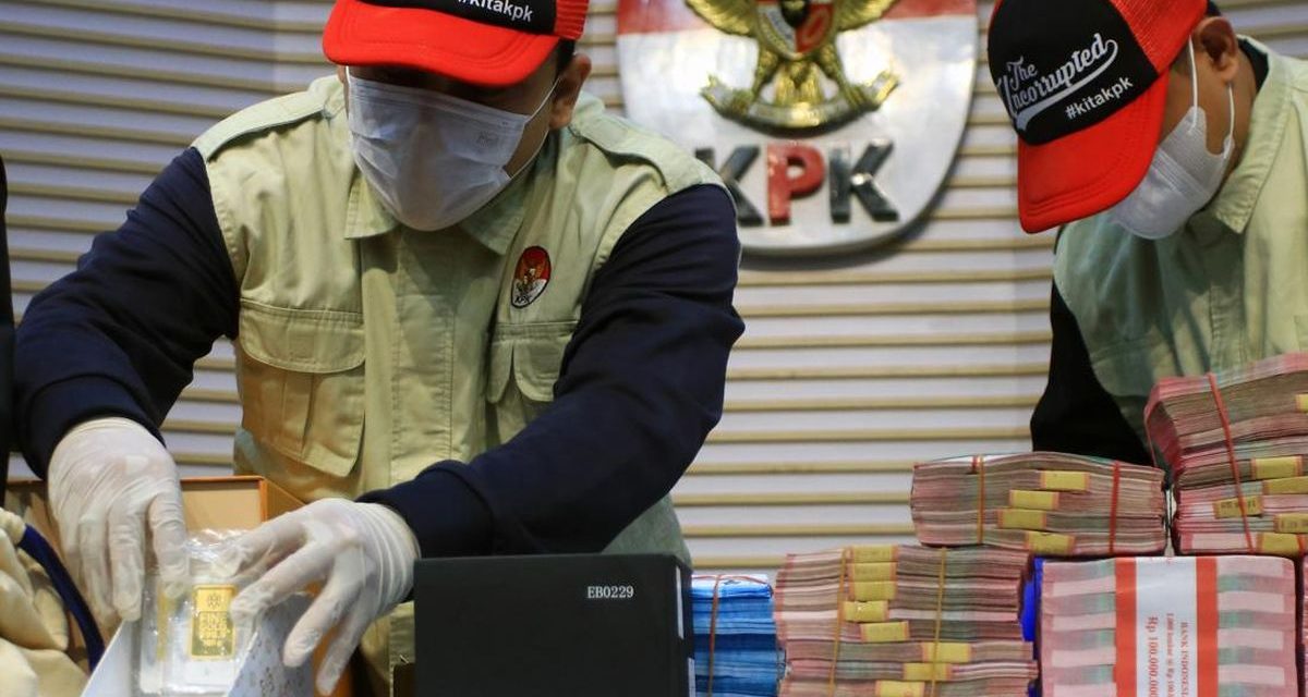 Bea Cukai Jebol! 5 Koper Miliaran Di Angkut KPK