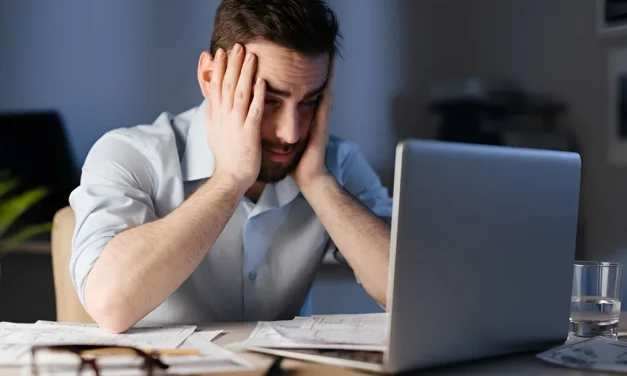 Fakta Miris: Gen Z Justru Paling Kesepian Saat Ngantor