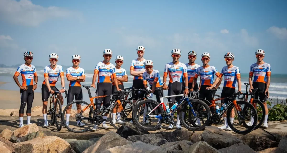 Team Asia: Puncak UCI Adalah Harga Diri