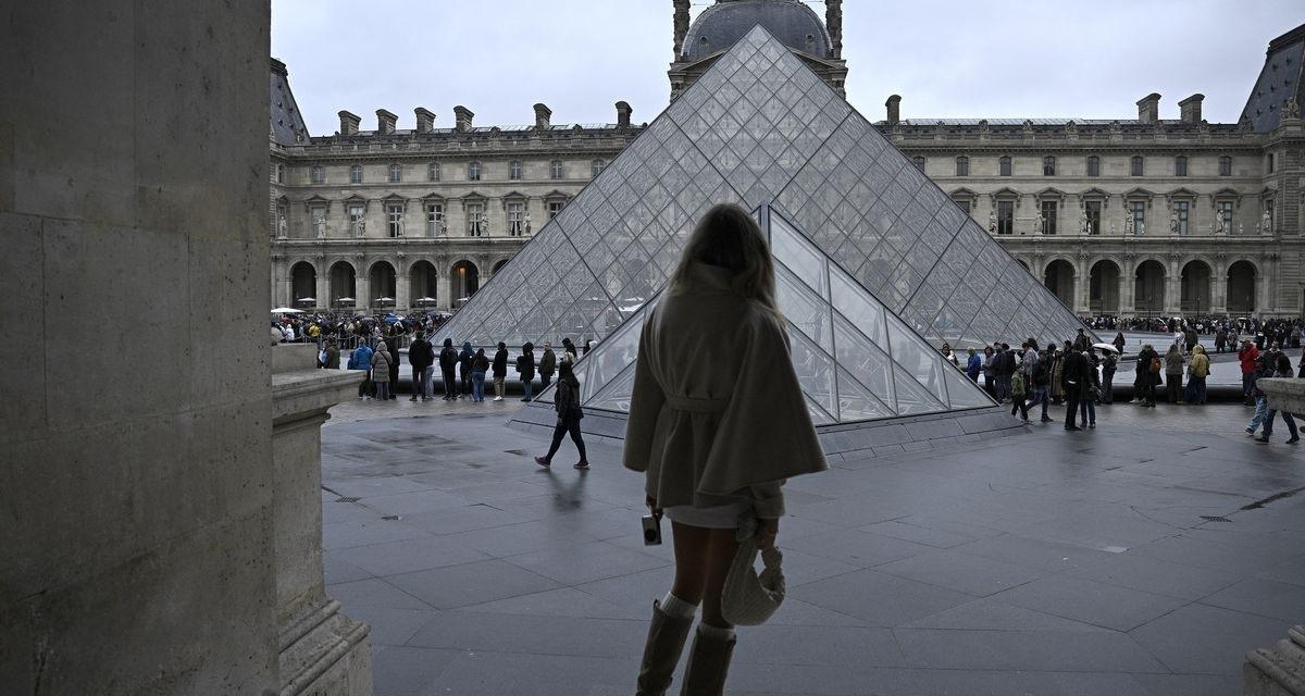 Demi Mona Lisa, Museum Louvre Prancis Bakal Di Renovasi!