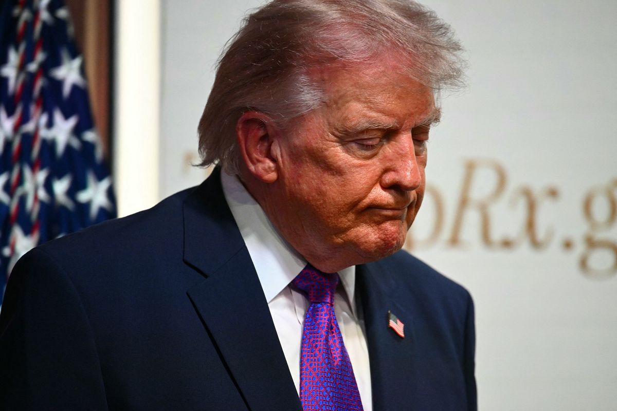 Khawatirkan China, Trump Batalkan Perpres AI