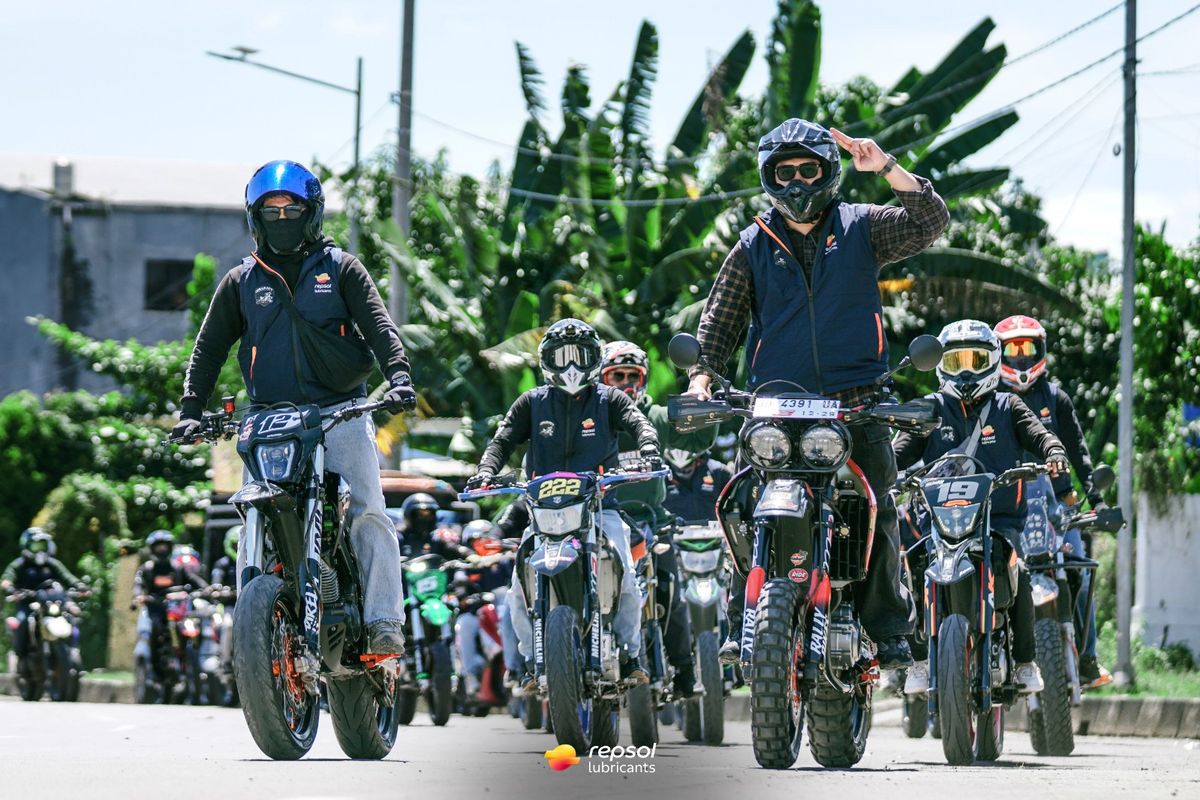 Cara Seru Puluhan Bikers Nikmati Keindahan Alam Maros