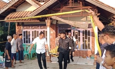 IRT Di Cirebon Tewas Bersimbah Darah, Perhiasan Amblas