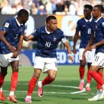 Suporter Ngamuk! Wasit Argentina Pimpin Laga Prancis Vs Maroko