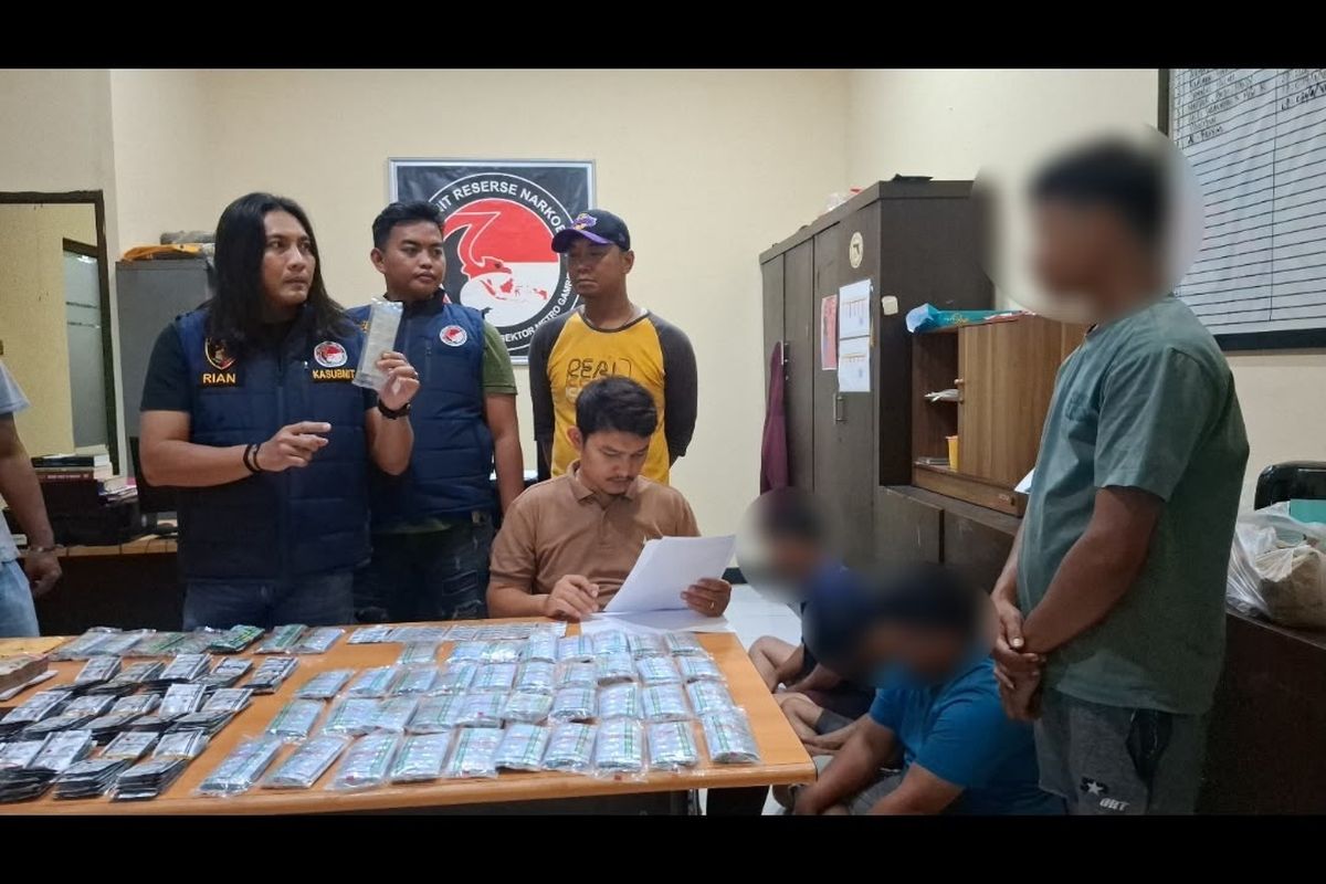 Jual Tramadol via Medsos, 4 Pemuda Di Gambir Di Ciduk