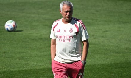 Mourinho Buka Suara Usai Inter Tumbang Dari Real Madrid