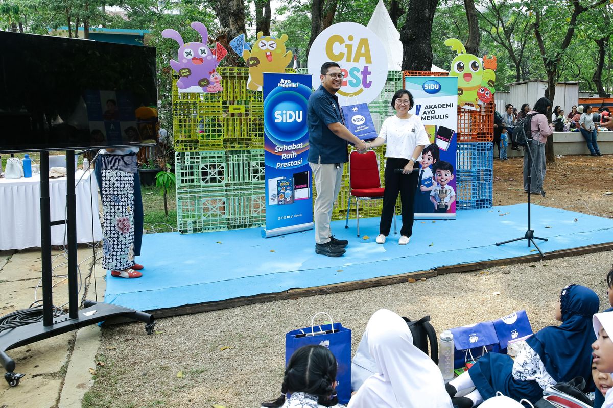 Gerakan "Ayo Menulis" Siap Dongkrak Skor PISA Siswa Indonesia